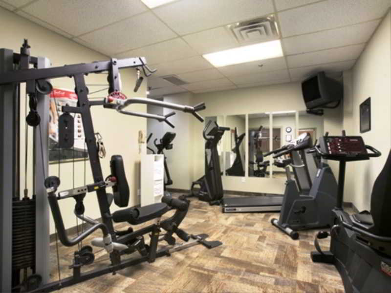 Ramada By Wyndham Niagara Falls/Fallsview Екстериор снимка